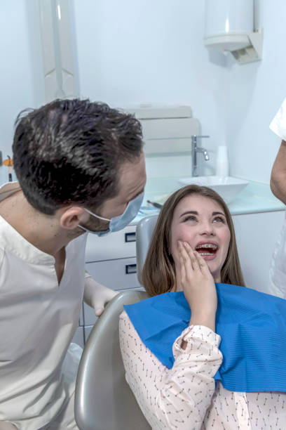 Best Dentist for Tooth Abscess  in Marmet, WV